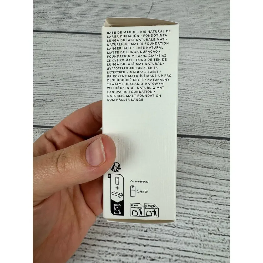 Rare Beauty True To Myself Natural Matte Longwear Foundation Shade 12